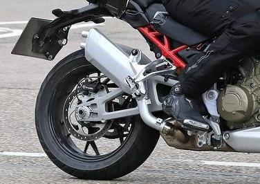 Ducati-Multistrada-V4-testing04.jpg